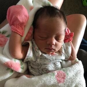 Meet your Posher, Adia